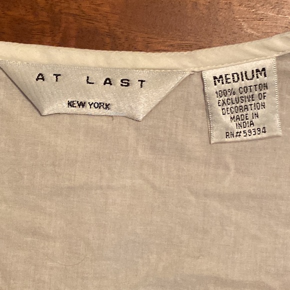 Boho fall embroidered blouse - Picture 4 of 4